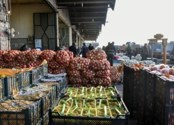 کمبودی در بازار میوه و تره‌بار وجود ندارد