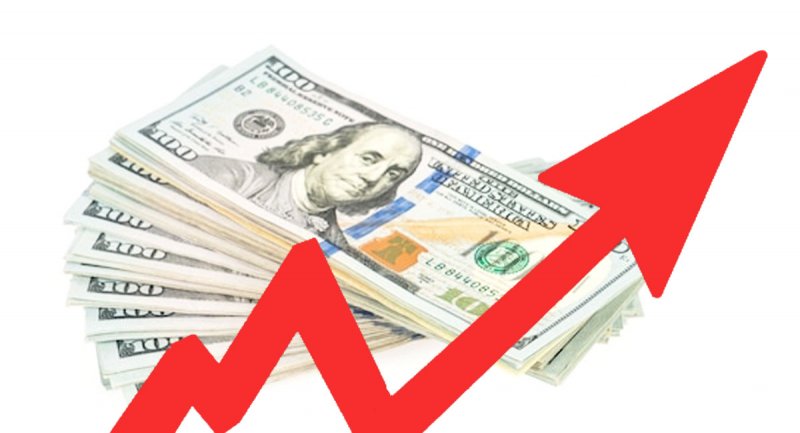 قیمت دلار کم می‌شود؟