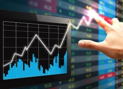 شاخص بر فراز قله 2میلیون واحد