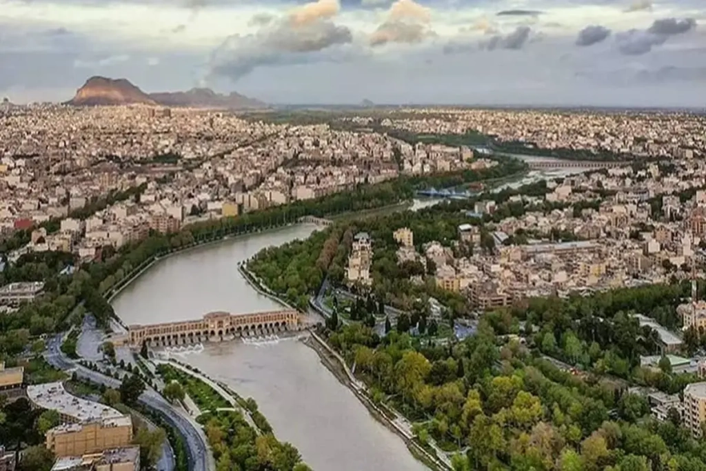 املاک میلیاردی با موج مردادی - اصفهان زیبا