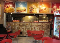 اجاق اغذیه‌فروش‌ها خاموش است