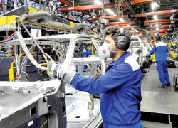 جهش تولید خودروسازان با افزایش 23درصد