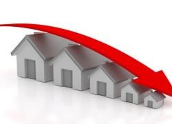 واسطه‌ها ریزش قیمت ملک را باور نمی‌کنند