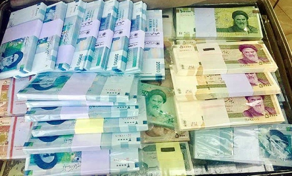 راسته کرونازده اسکناس‌فروشان سپه