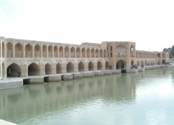 معجزه آب برای مشاغل حاشیه رود