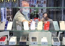 موبایل در نصف‌جهان ارزان‌تر از کل جهان