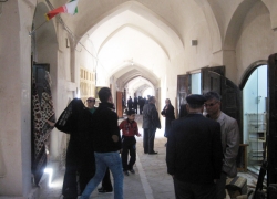 جهان‌شهری در دل فلات مرکزی ایران