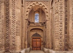 مسجد جامع جورجیر میراث ملی اصفهان پارکینگ موتورسیکلتها مسجد جامع جورجیر میراث ملی اصفهان پارکینگ موتورسیکلتها