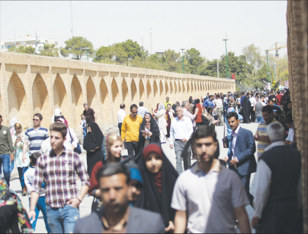 بحرانِ جمعیت  در اصفهان!