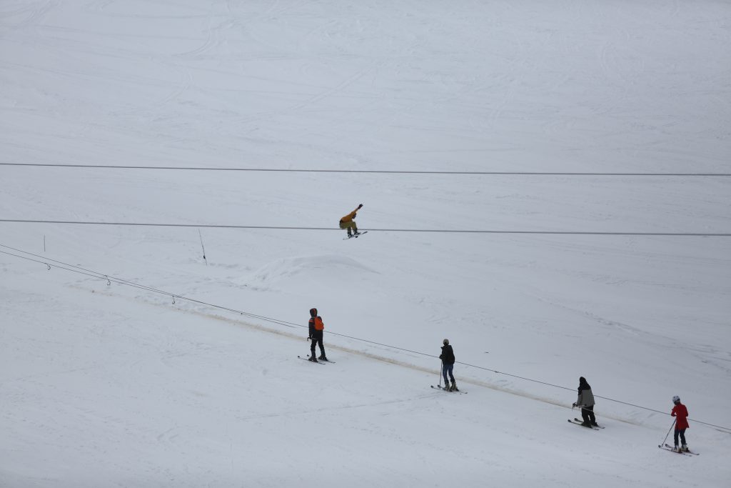روزهای بهاری پیست برفی فریدون‌شهر از راه رسید - اصفهان زیبا