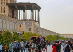 اقامت گردشگران در اصفهان به مرز 1 میلیون نفر رسید