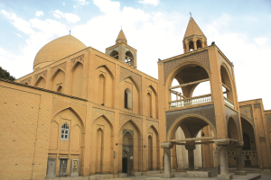 کلیسا وانک (دیر آمناپرکیچ) - اصفهان زیبا