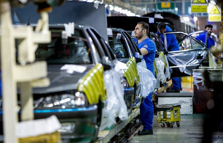 اصلاح قیمت کارخانه‌ای خودروها، سبب افزایش تولید و افت قیمت‌های بازار می‌شود
