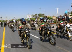 رژه «روز ارتش»