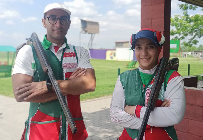 یک اتفاق نادر برای ورزش ایران/ مدال آوری خواهر و برادر اصفهانی در جام جهانی تیراندازی