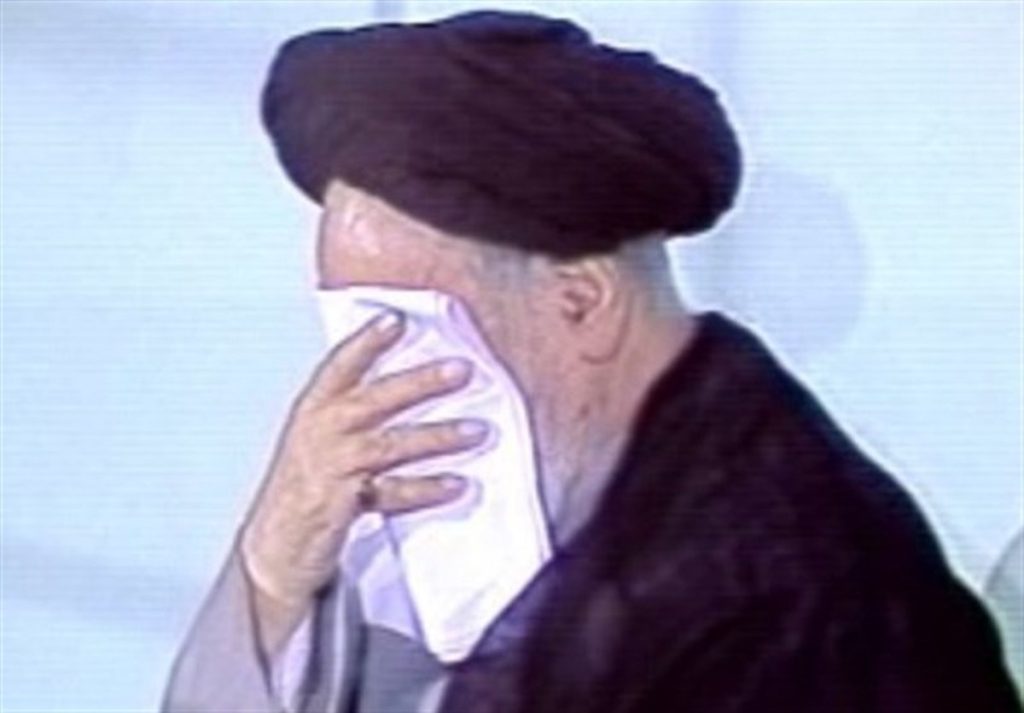 بوسه‌باران اشک‌ها - اصفهان زیبا