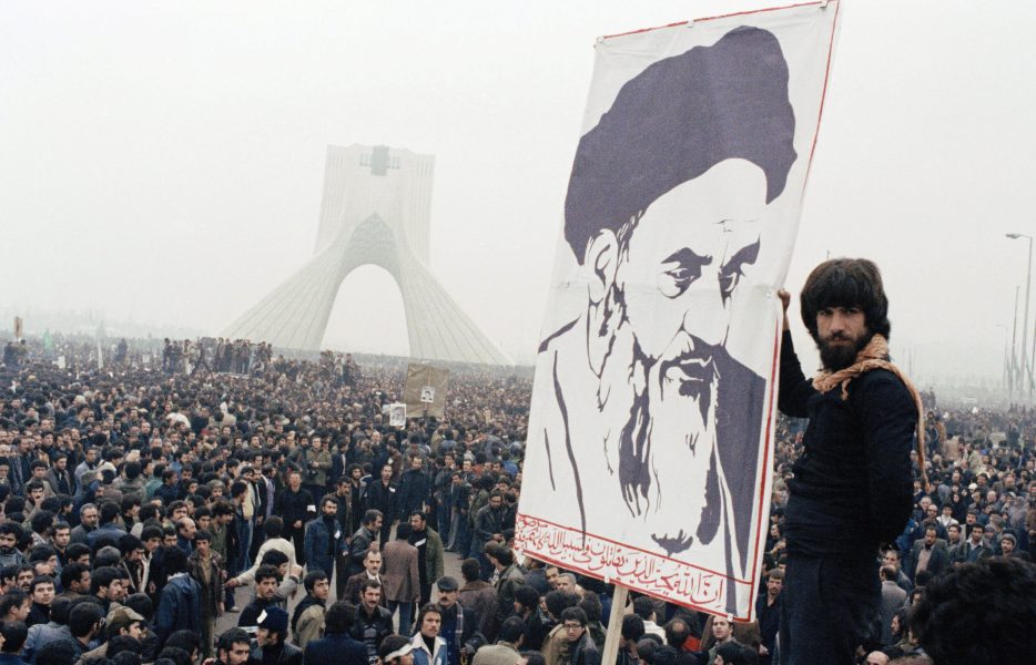 هدف انقلاب؛ استقلال، آزادی، جمهوری اسلامی