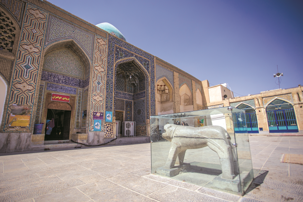 دو امامزاده در یک مکان - اصفهان زیبا