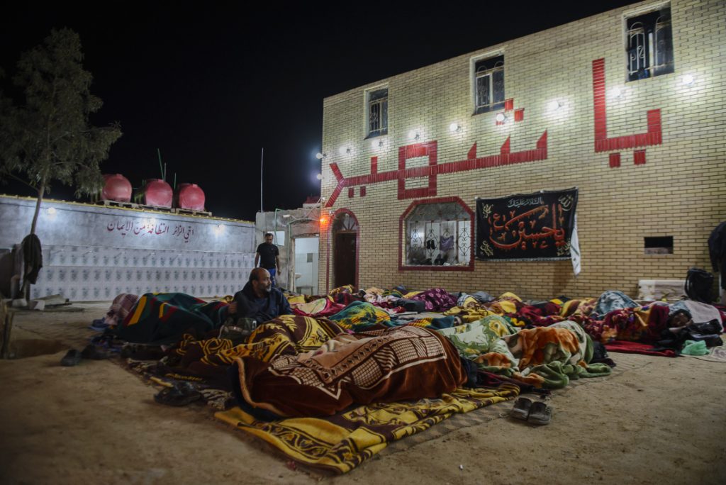 چه خوب است که درخت خانه هم در خدمت حسین(ع) باشد! - اصفهان زیبا