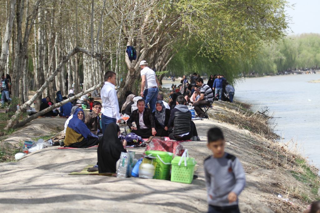 از کابل تا اصفهان - اصفهان زیبا