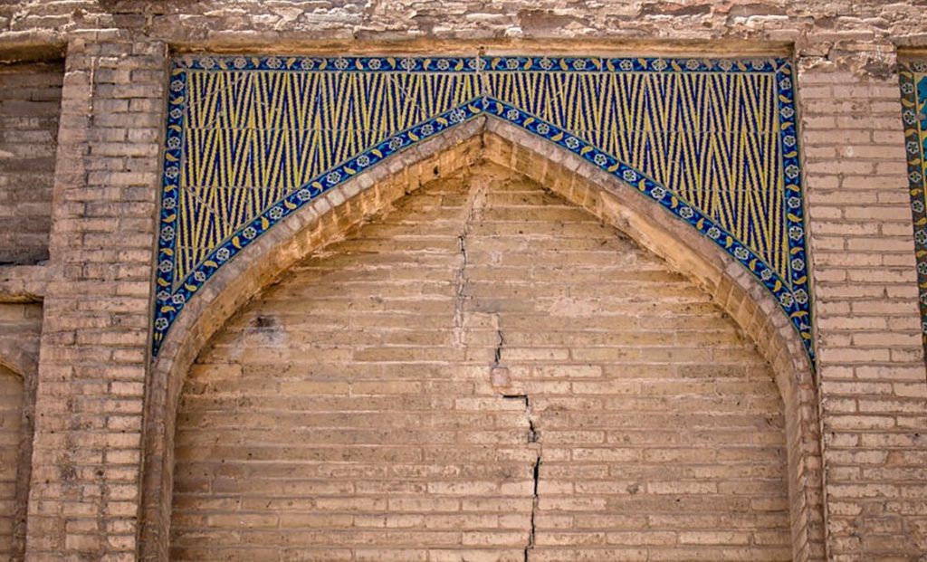 فرونشست به زبان ساده - اصفهان زیبا