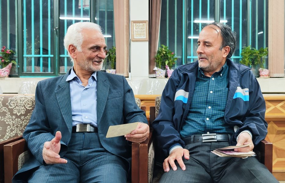 مدیری که با دانش&zwnj;آموزانش راهی جبهه می&zwnj;شد!