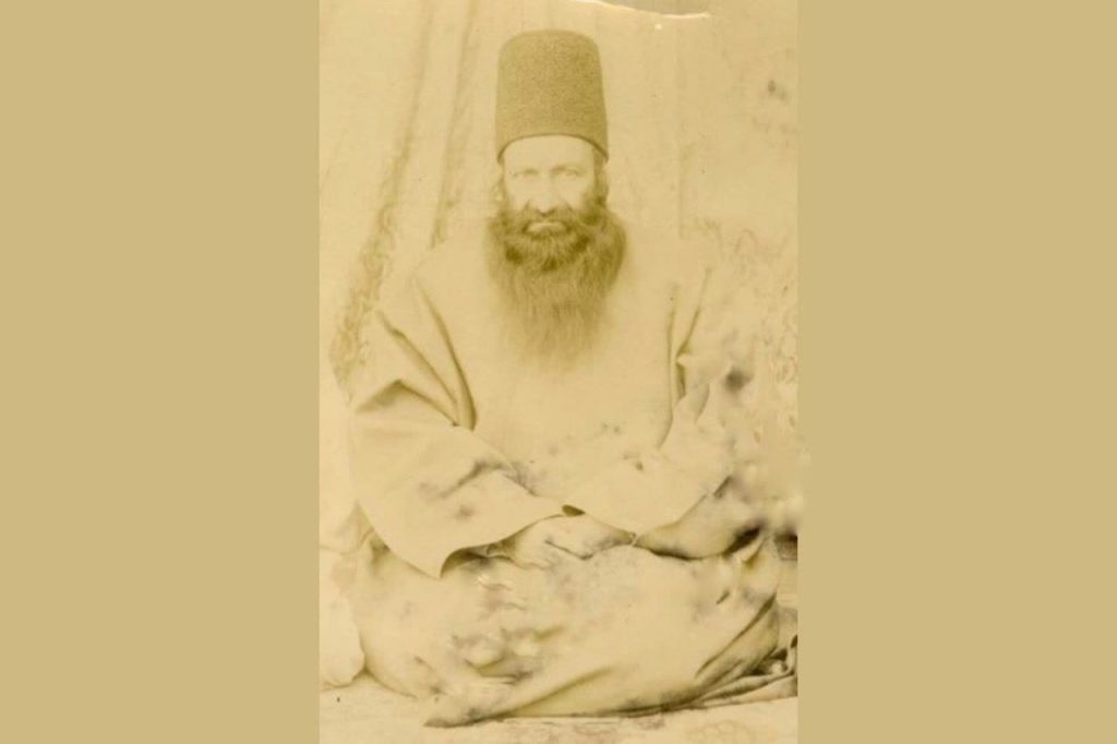 از مضراب تا محراب؛ نغمه تاری که به بانگ توحیدی مبدل شد - اصفهان زیبا