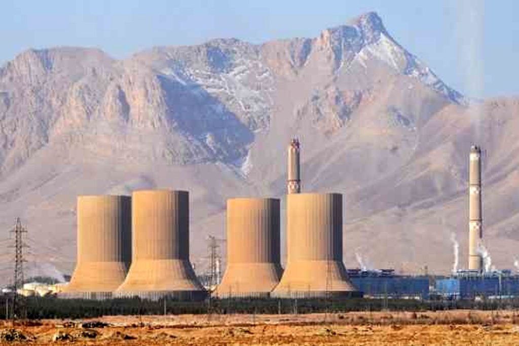 منطقه ۱۲ زیر دودکش‌های نیروگاه اصفهان - اصفهان زیبا