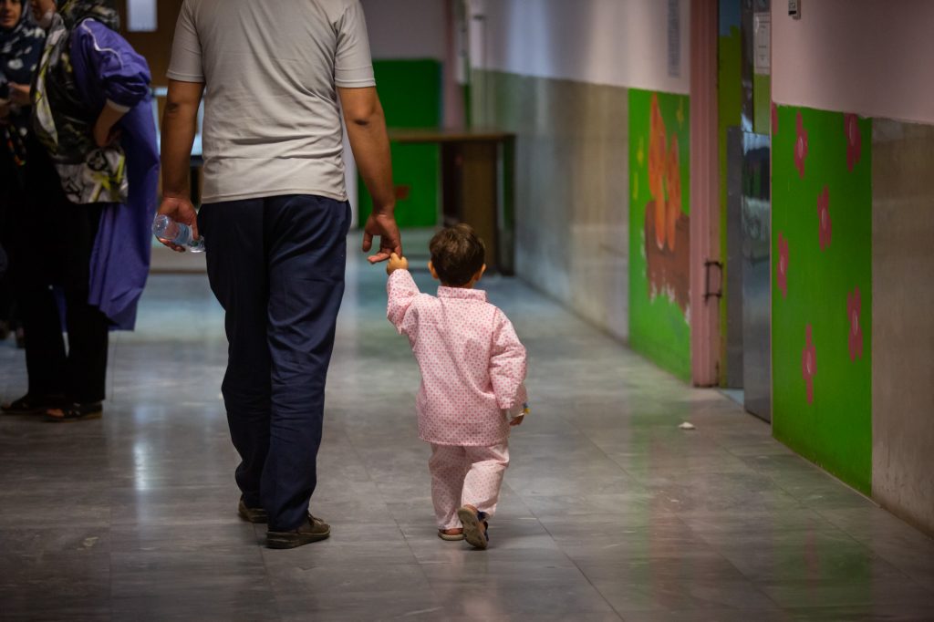 بیماران سرطانی؛ از اینجا رانده، از آنجا مانده! - اصفهان زیبا