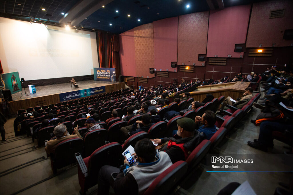 سینمای ایرانی باید مروج معنویت باشد - اصفهان زیبا