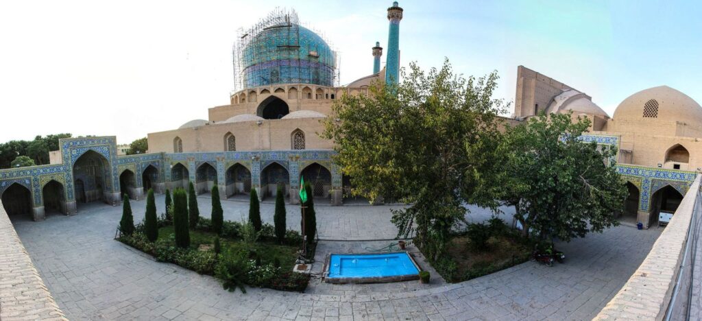 گردشگری و چند نشان - اصفهان زیبا