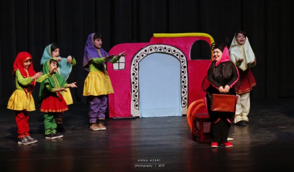 آینده تئاتر اصفهان در دستان نسل نو - اصفهان زیبا