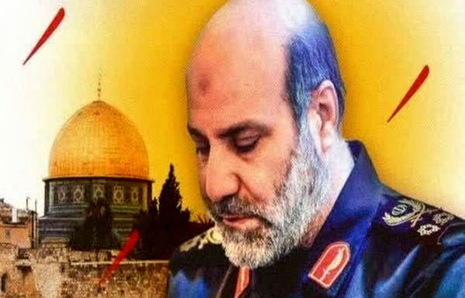 لباس مجاهدت درآورد و لباس شهادت بر تن کرد