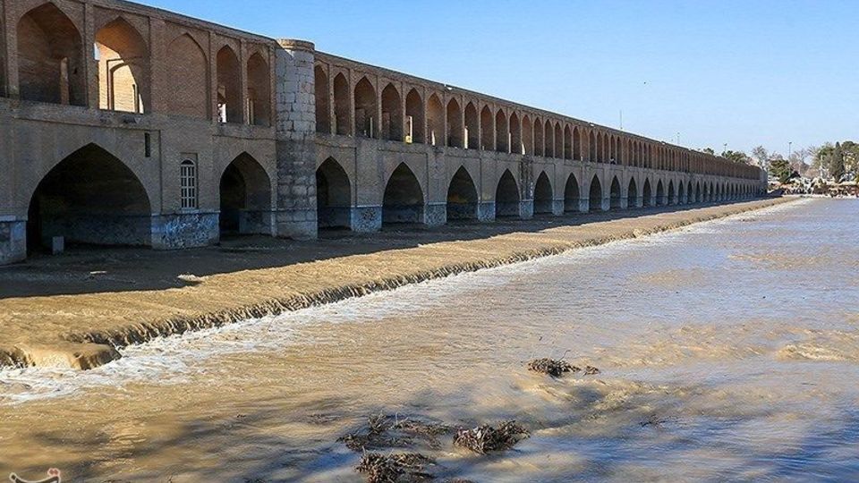 دست‌های خالی - اصفهان زیبا