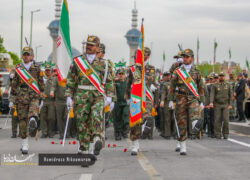 مراسم گرامیداشت روز ارتش در اصفهان