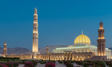 شیخ لطف‌الله در مسجد سلطان قابوس