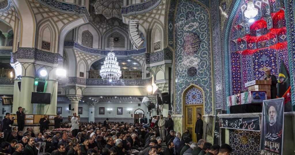 سنگ‌تمام نجف‌آبادی‌ها برای شهید دریانوش - اصفهان زیبا