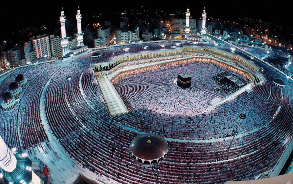 واژه‌ها دور تو می‌گردند - اصفهان زیبا