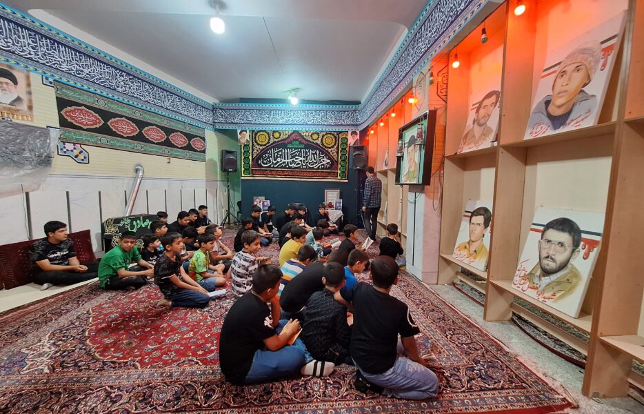 &laquo;مشکی&zwnj;پوشان&raquo; به استقبال محرم می&zwnj;روند