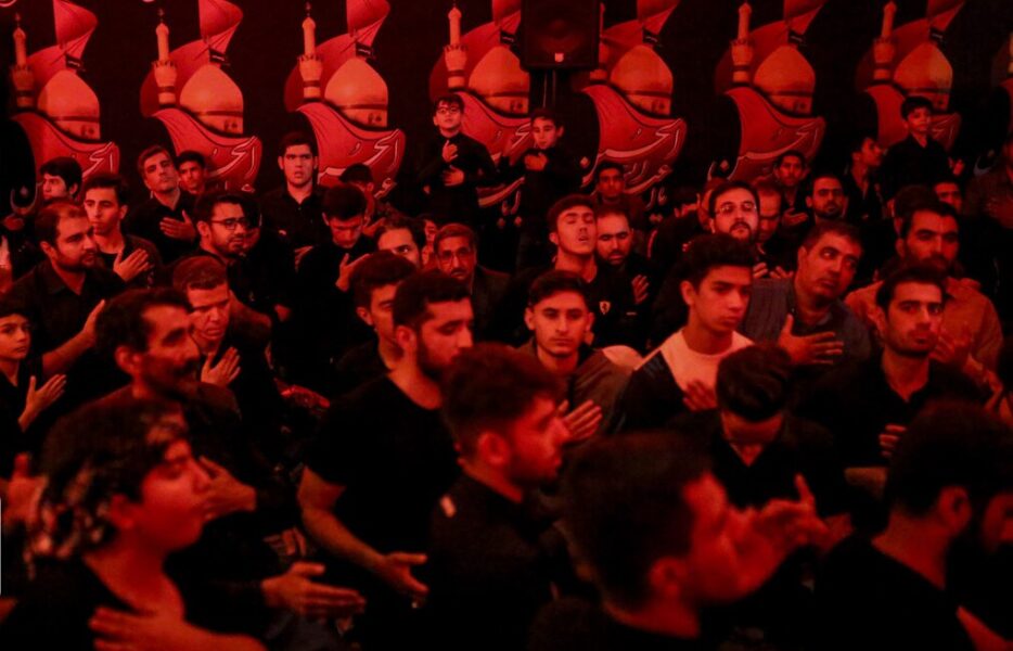 ملت امام حسین (ع)