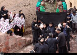 مستندنگاری؛  تلاقی فرهنگ و ایمان در اصفهان