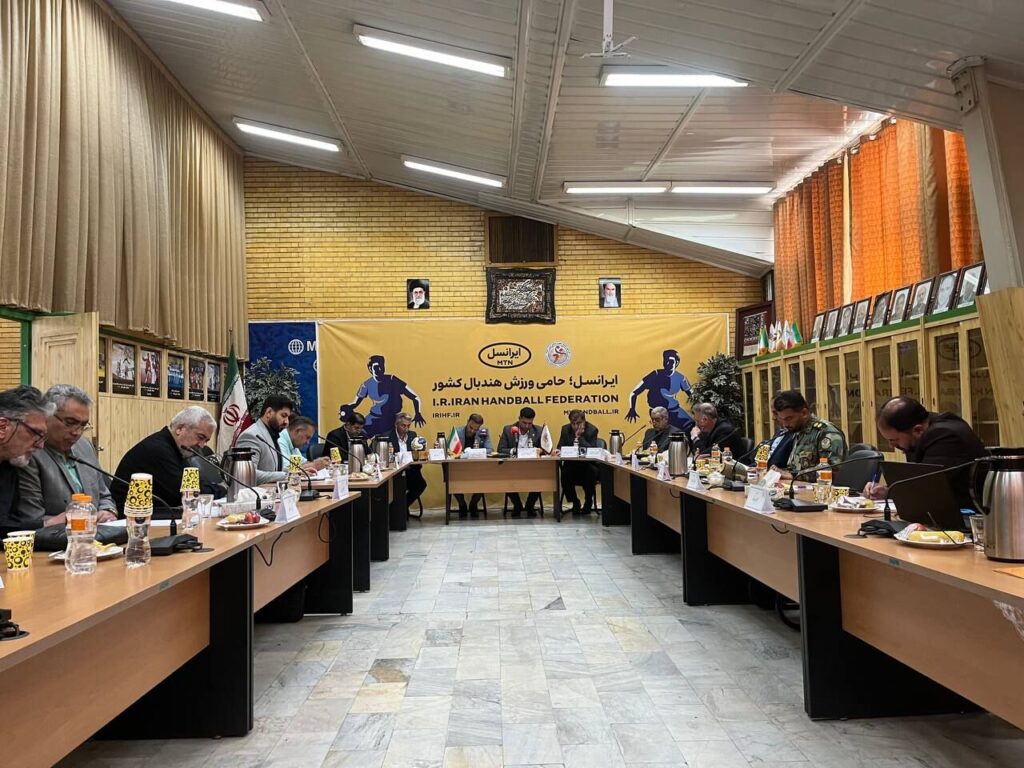 سهمیه هندبال اصفهان از 4 به 3 رسید - اصفهان زیبا