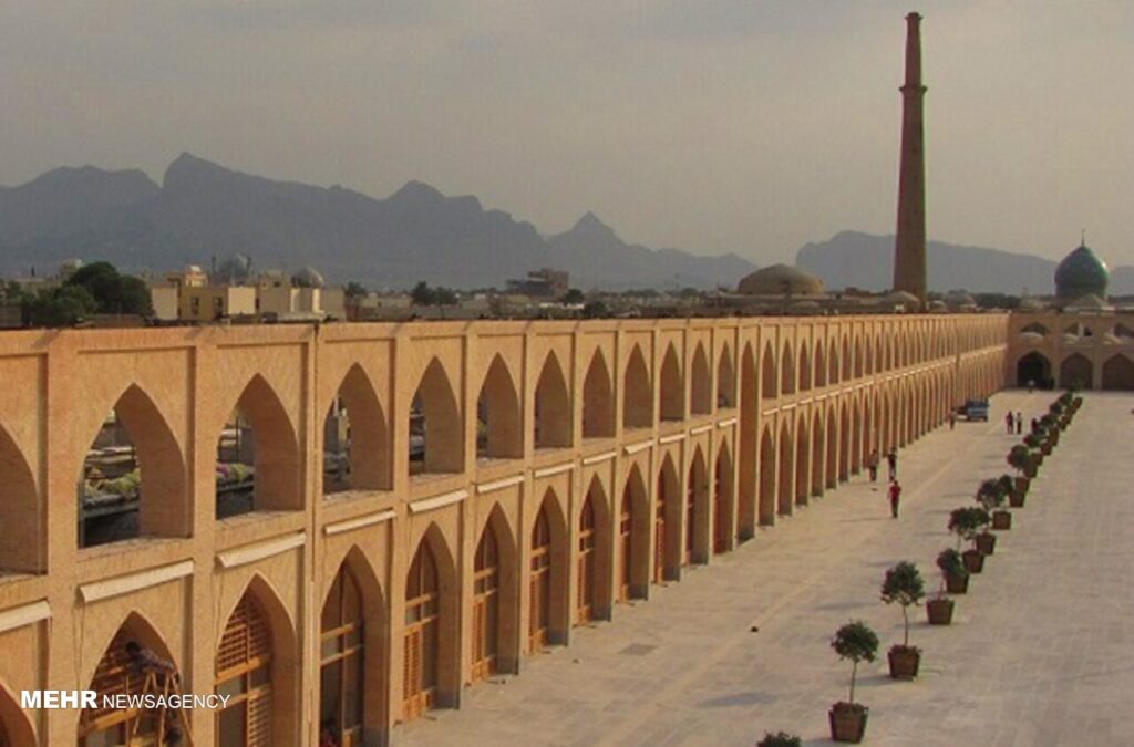 انگار همه با این قضیه کنار آمده‌اند! - اصفهان زیبا