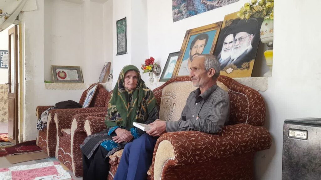 شاید گرازها بهتر می‌بینند! - اصفهان زیبا