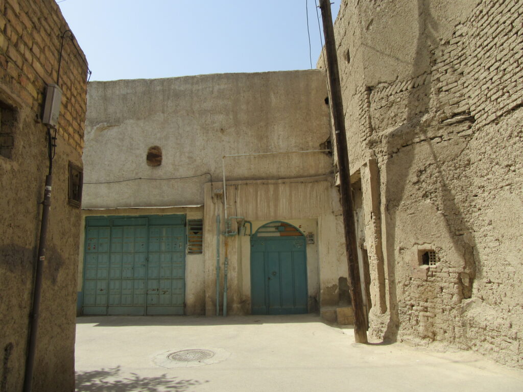 جامی به درازای تاریخ - اصفهان زیبا