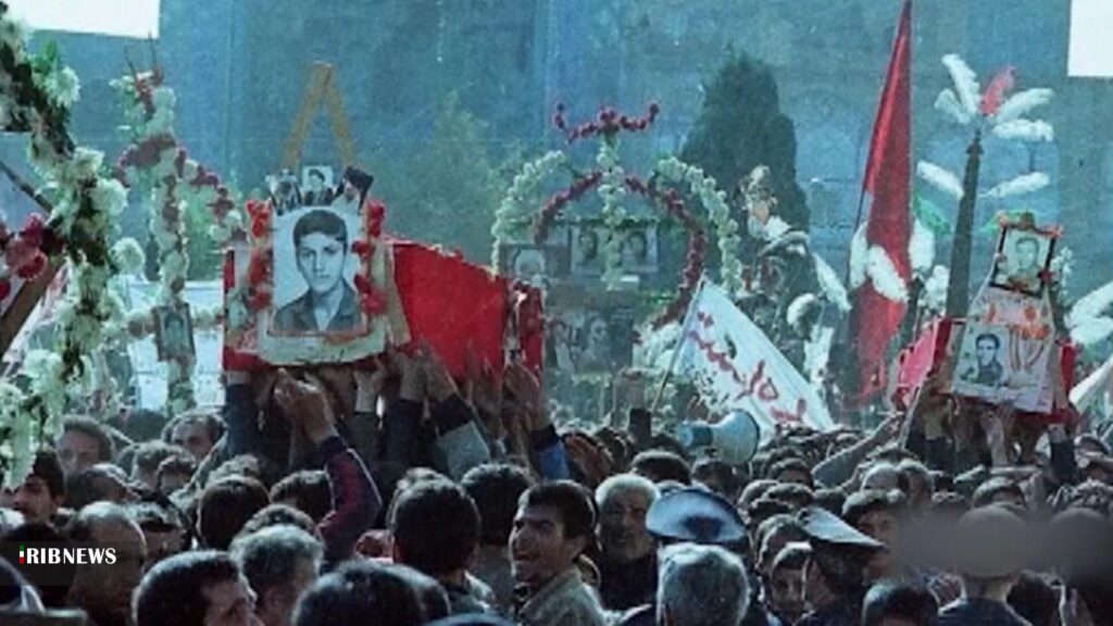 آن شهدا، هم‌کلاسی‌هایمان بودند... رفقایمان! - اصفهان زیبا