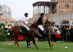 گوی و میدان شاهی