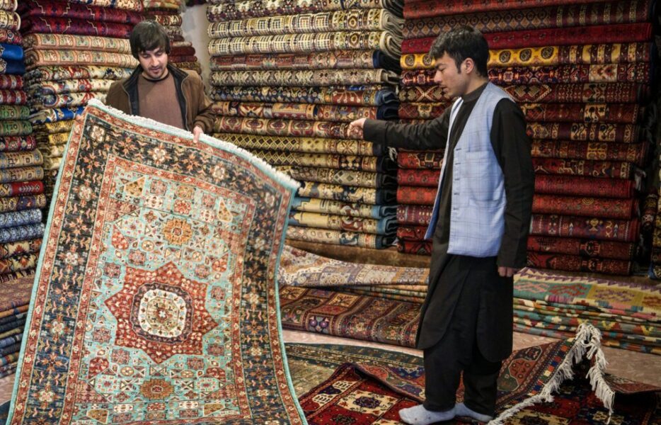 پای فرش افغانستانی به بازار باز شد!