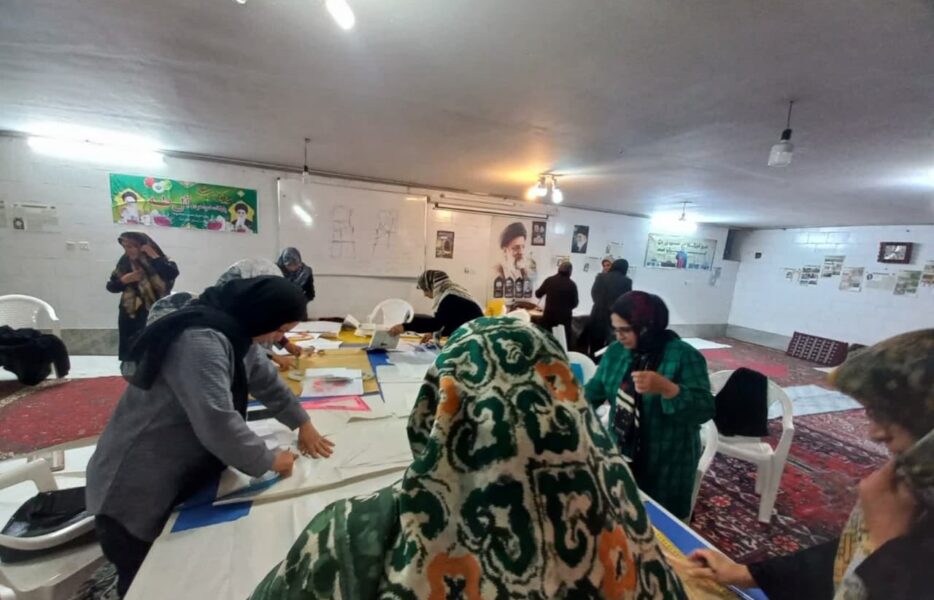 پایگاهی برای بانوان امروز و آینده