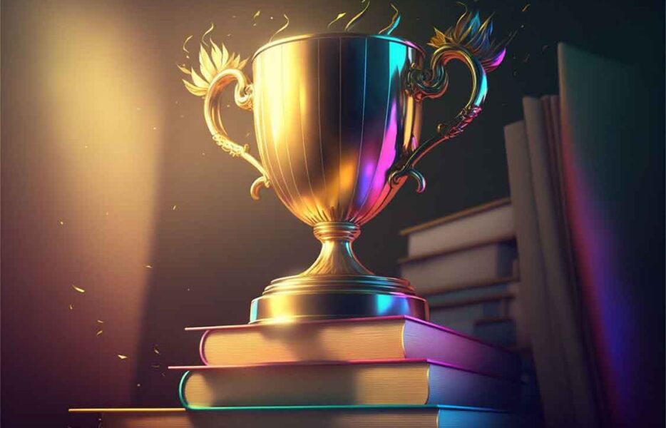 بعد از جوایز، نویسندگان را رها نکنید!